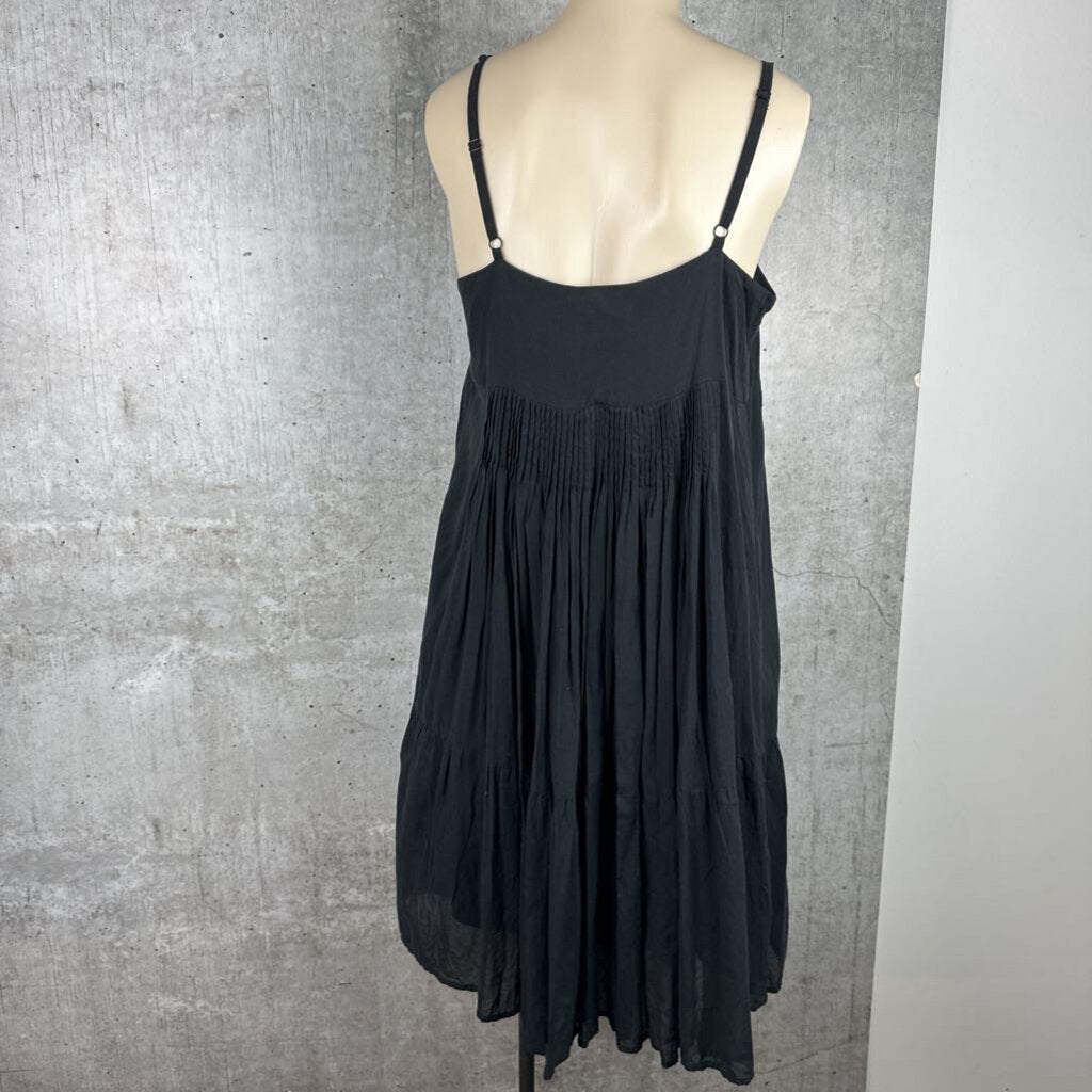 Witchery Dress - L