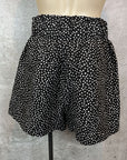 Decjuba Shorts - M