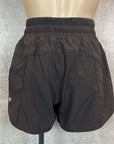 Lululemon Shorts - 8 (lulu4)